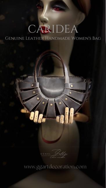 #omuzçantası, #deriomuzçantası, #şıkomuzçantası, #bayanomuzçantası, #omuzçantasımodası, #omuzçantalı, #derimodası, #günlükçantalar, #derigünlükçantası